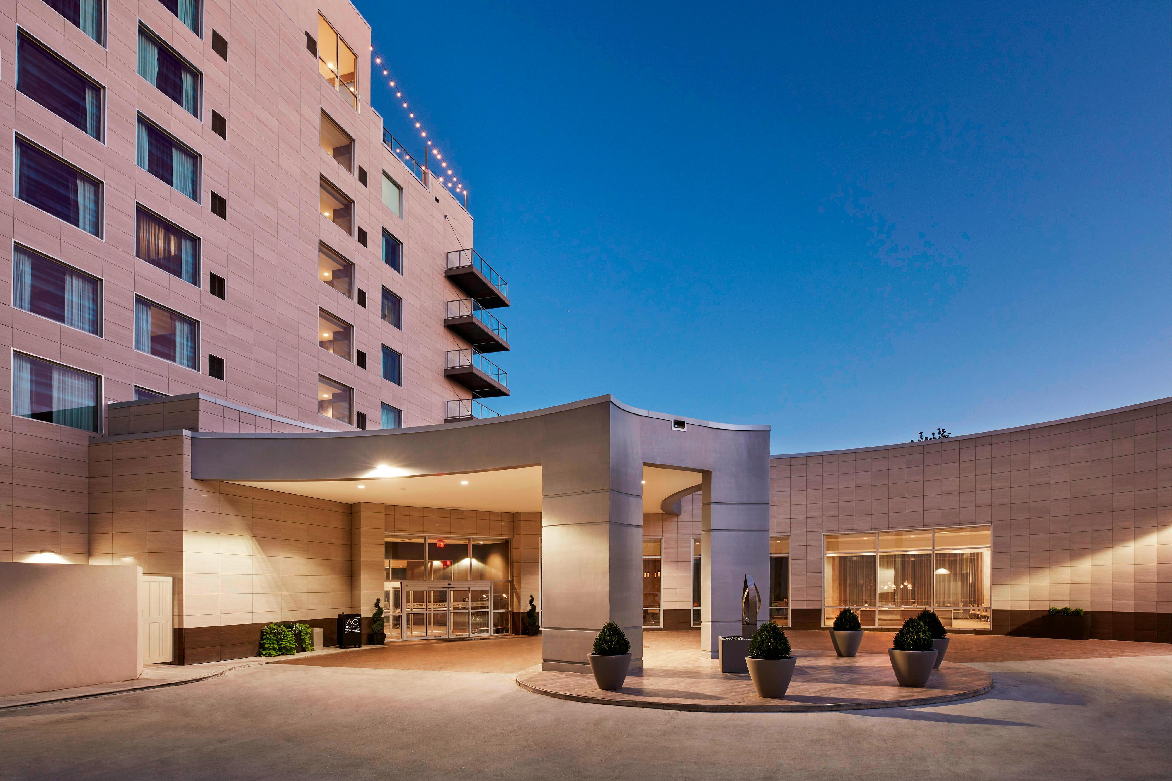 Ac Hotel By Marriott Cincinnati At The Banks מראה חיצוני תמונה