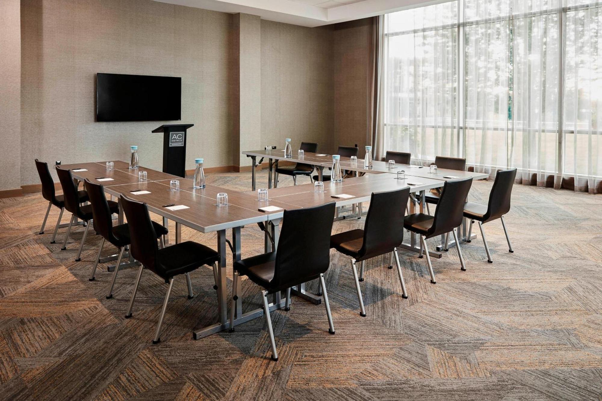 Ac Hotel By Marriott Cincinnati At The Banks מראה חיצוני תמונה