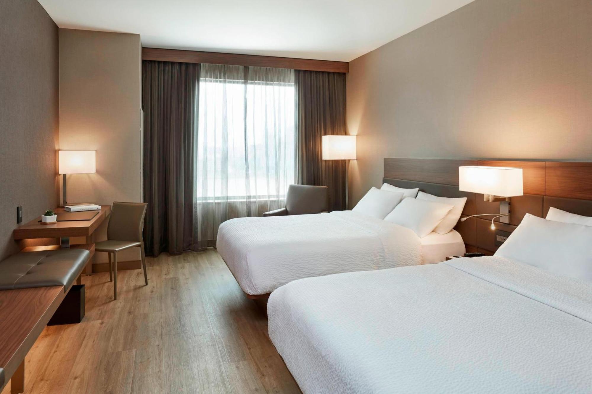 Ac Hotel By Marriott Cincinnati At The Banks מראה חיצוני תמונה