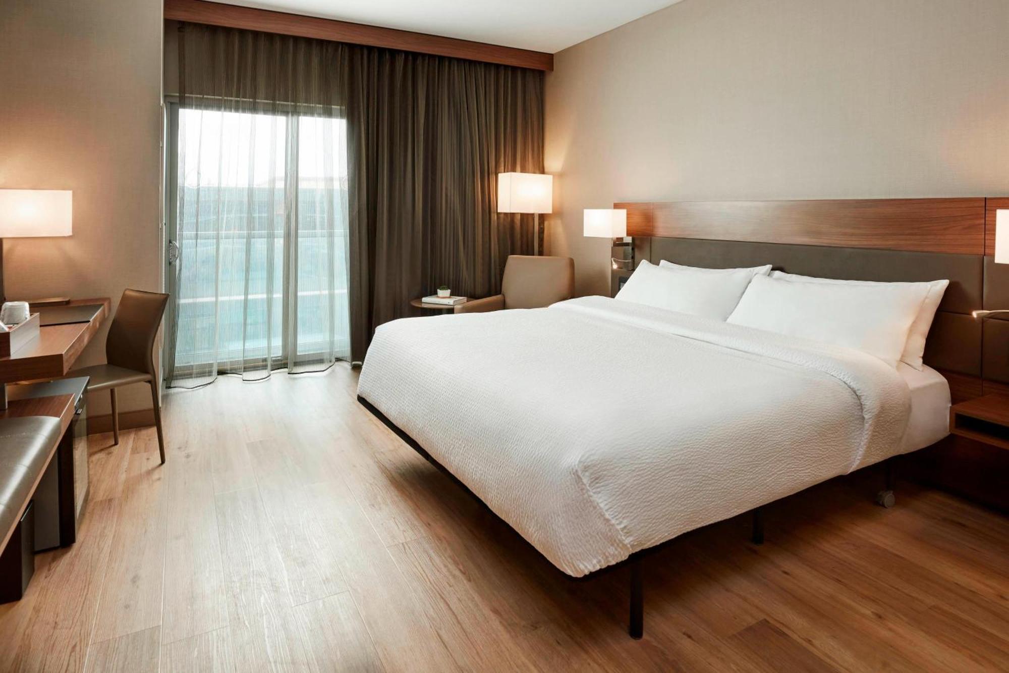 Ac Hotel By Marriott Cincinnati At The Banks מראה חיצוני תמונה